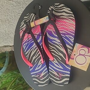 Op Ocean Pacific girls flip-flops size M (13-1) black pink purple silver